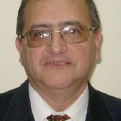 Dr. Carlos María Gallardo